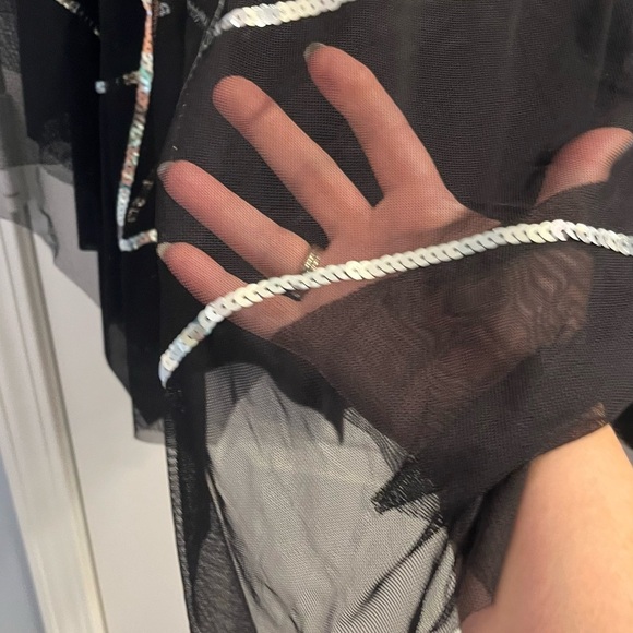 Spirit Plus Black 🕷️ Web Sequin Cape Poncho Halloween costume - Picture 7 of 12